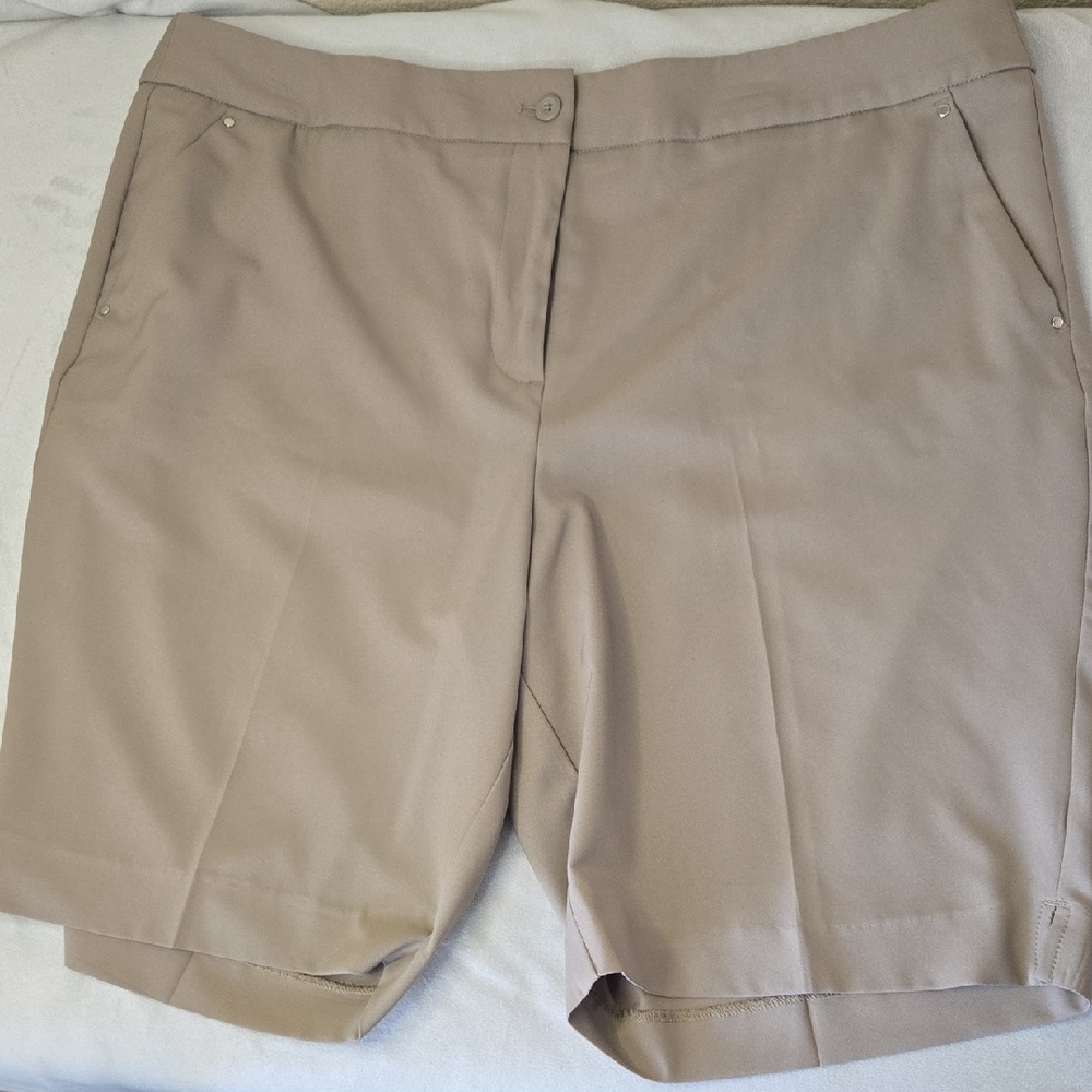 Women's Tan Shorts